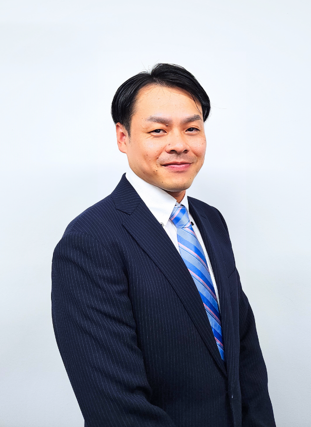 税理士　樋口 振